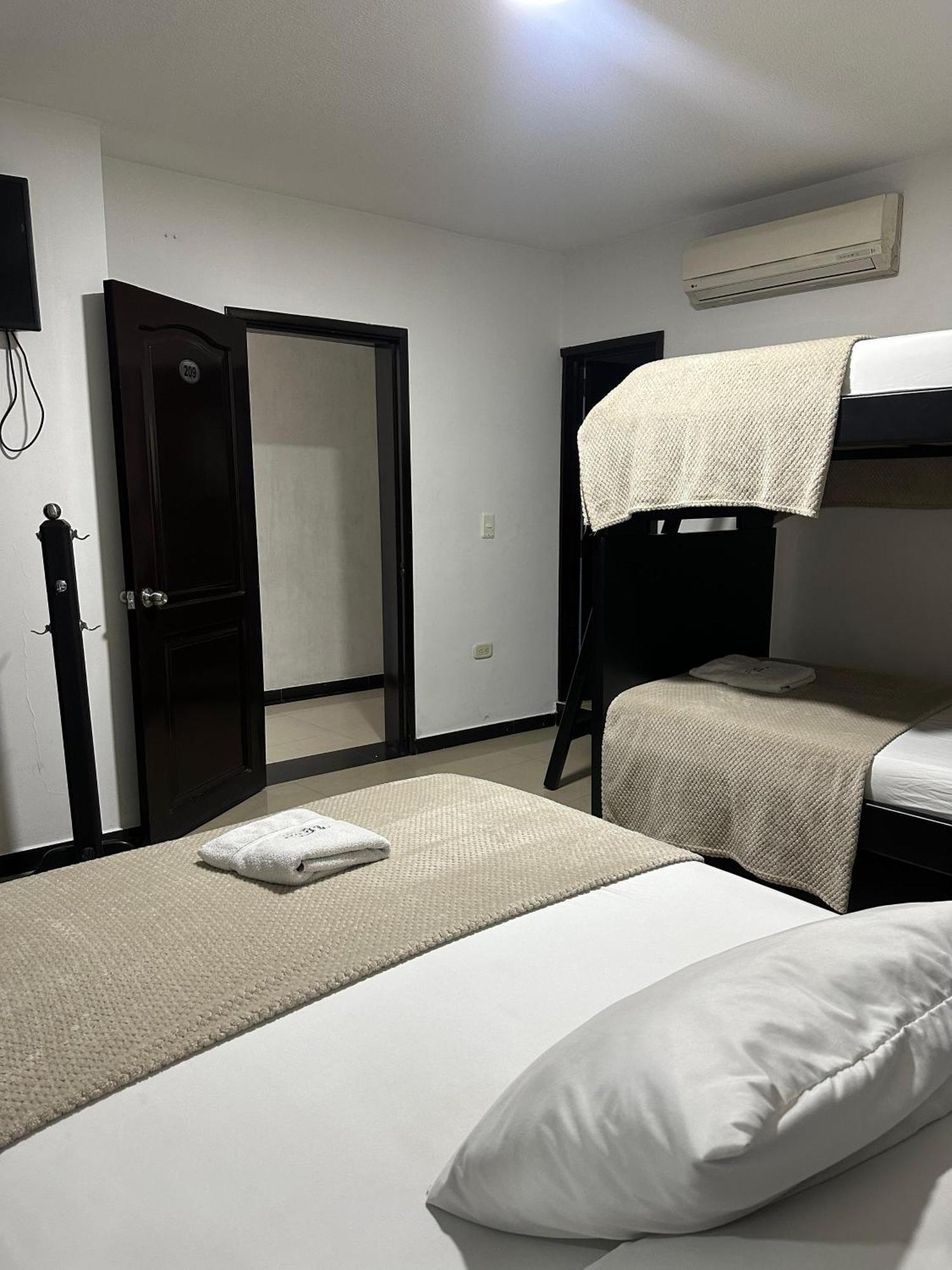 Palmeras De Mariana Hotel